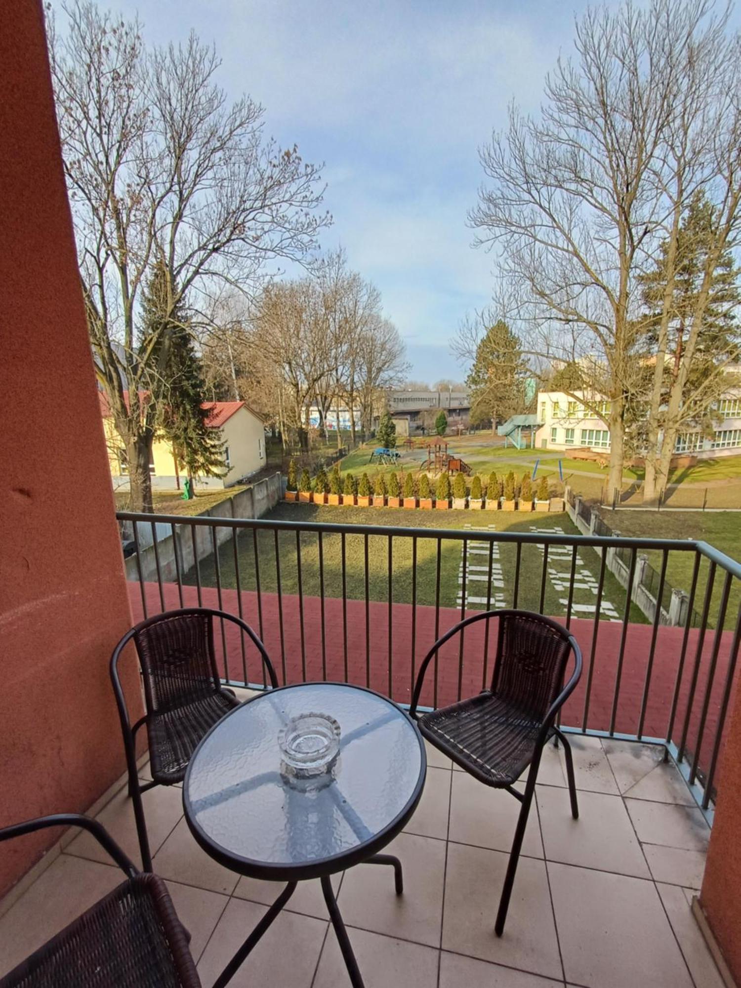 Ubytovani U Dvora Bohumin Bagian luar foto